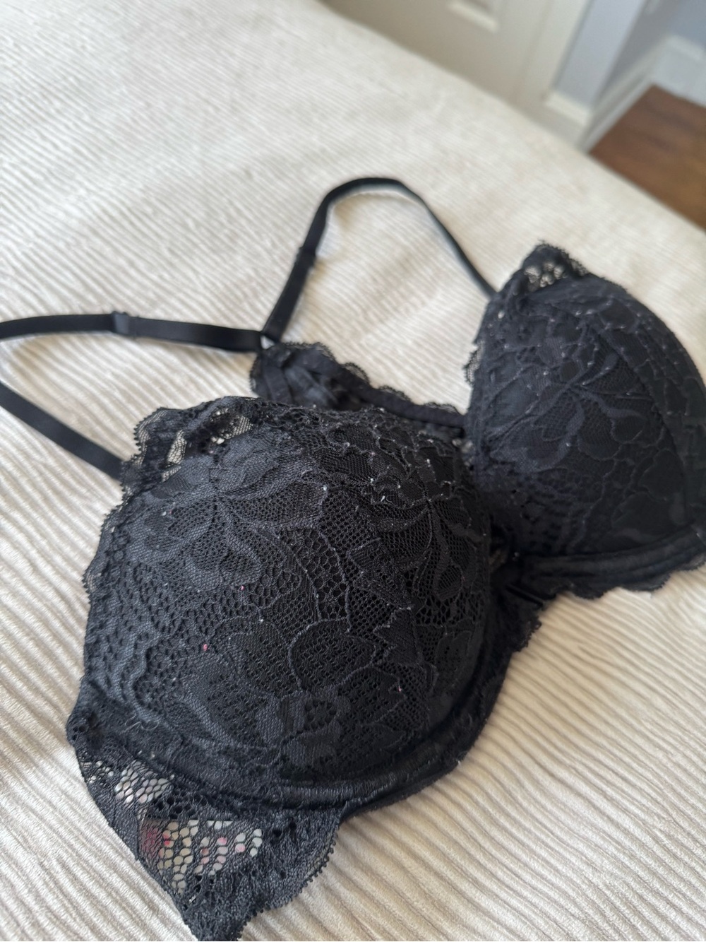 PINK Victoria's Secret Black Lace Racerback Push-Up Bra - Picture 2 of 5